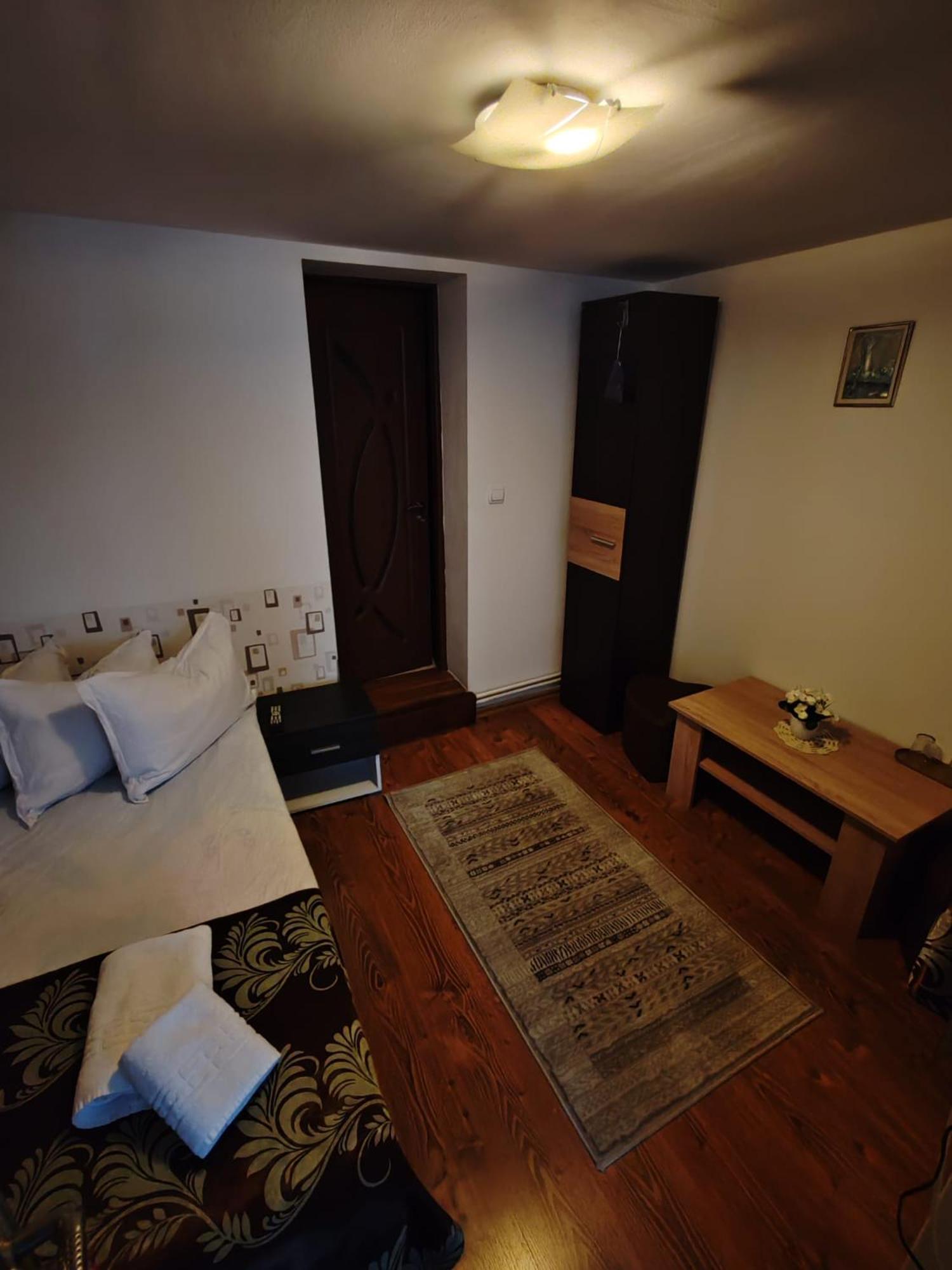 Casa Alex Hotel Toplita  Luaran gambar